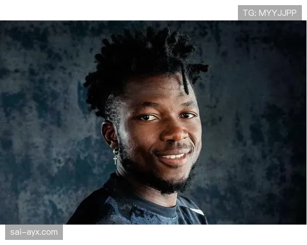 塔普索巴荣膺德甲最佳后卫,稳健防守获高度认可 塔普索巴荣膺德甲最佳后卫,稳健防守获高度认可