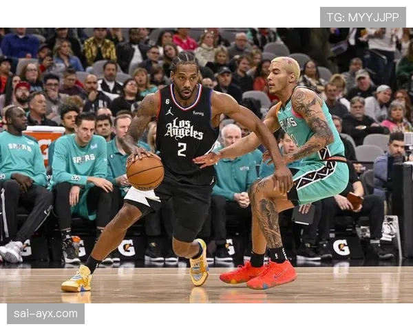 扎伊恩篮下强攻效率提升显著，助鹈鹕核心地位稳固